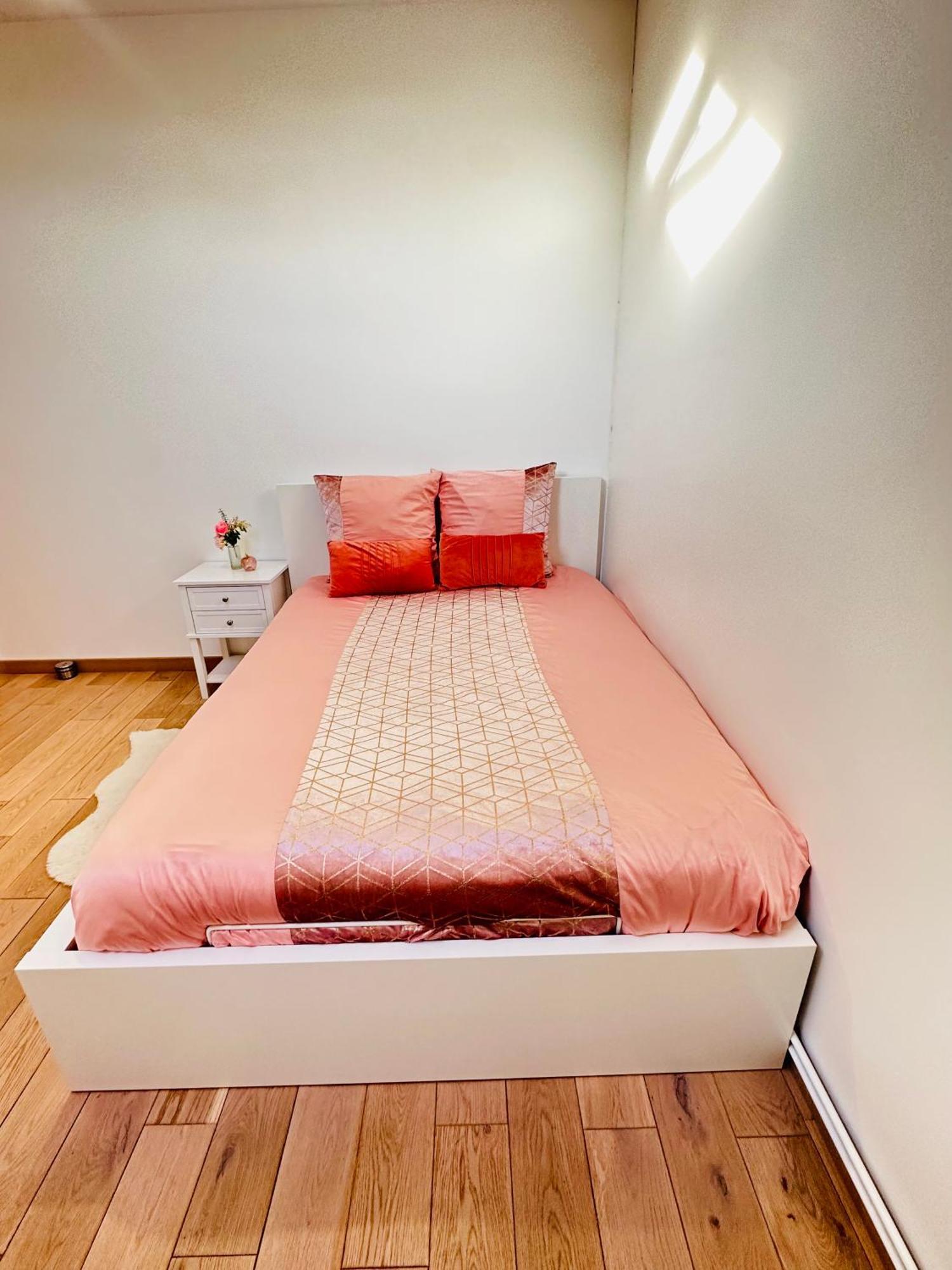 Jabeen'S House Bedroom 2 ブゾン エクステリア 写真