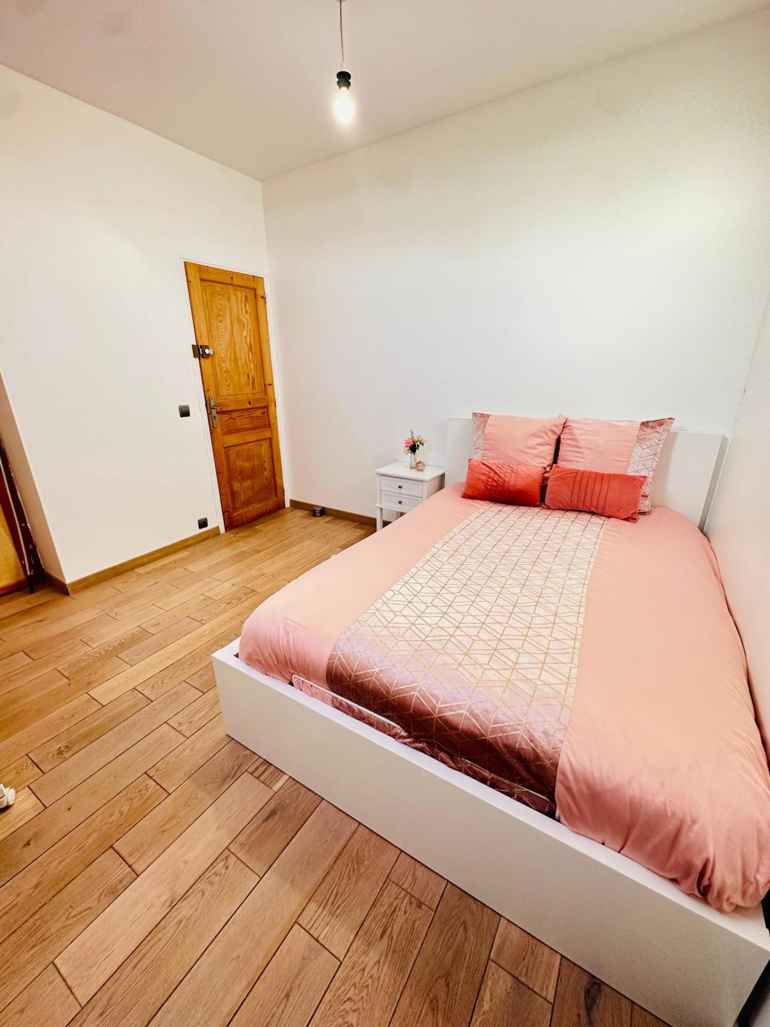 Jabeen'S House Bedroom 2 ブゾン エクステリア 写真